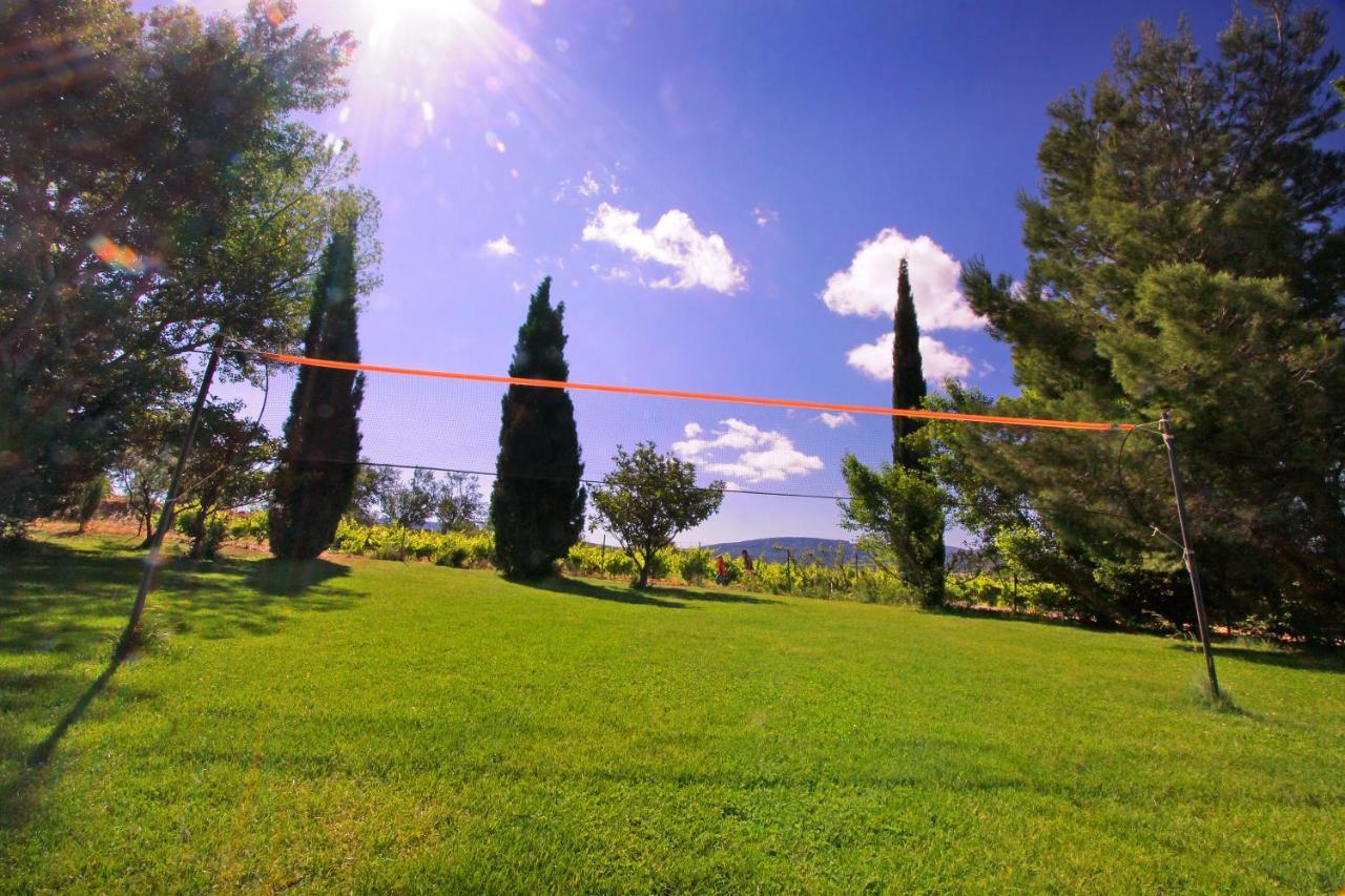 Camping La Peiriere Tuchan Exteriér fotografie