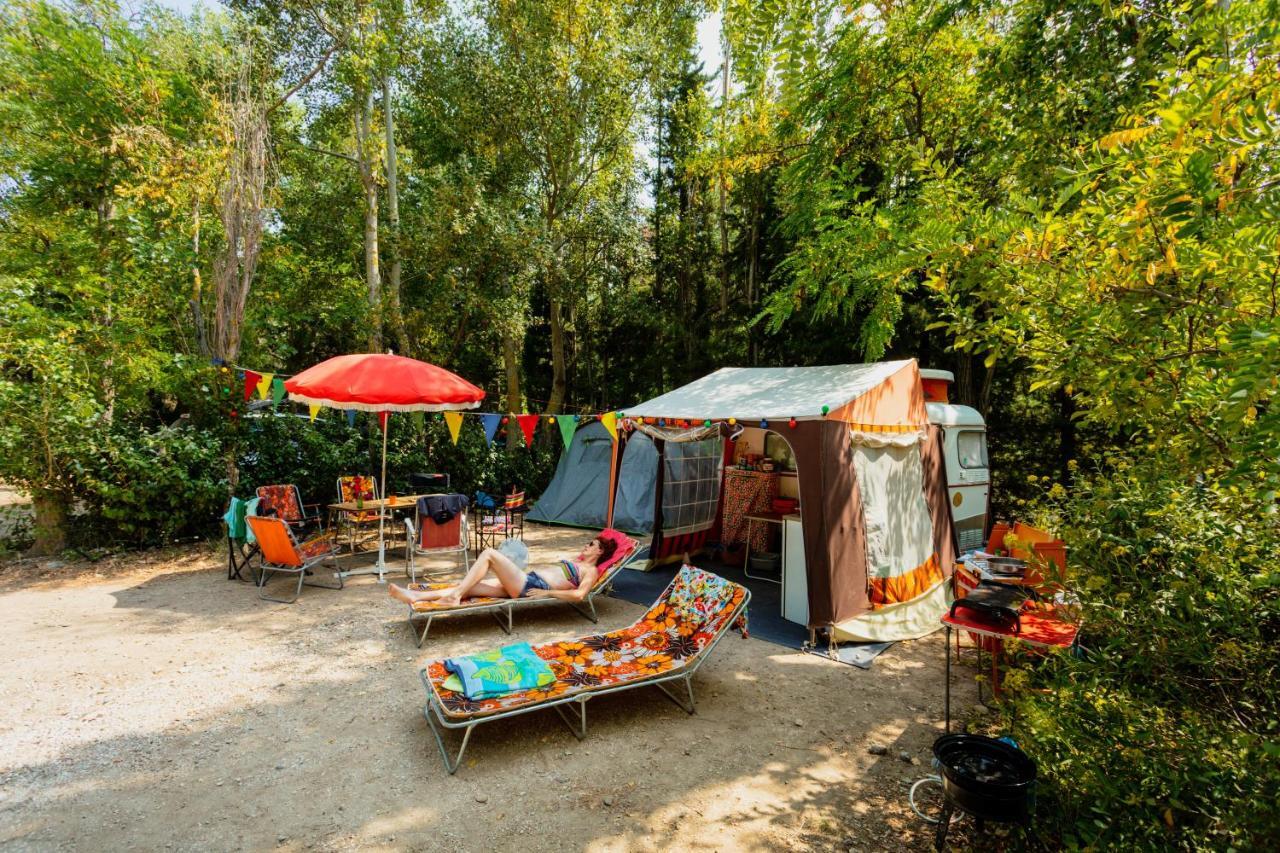 Camping La Peiriere Tuchan Exteriér fotografie